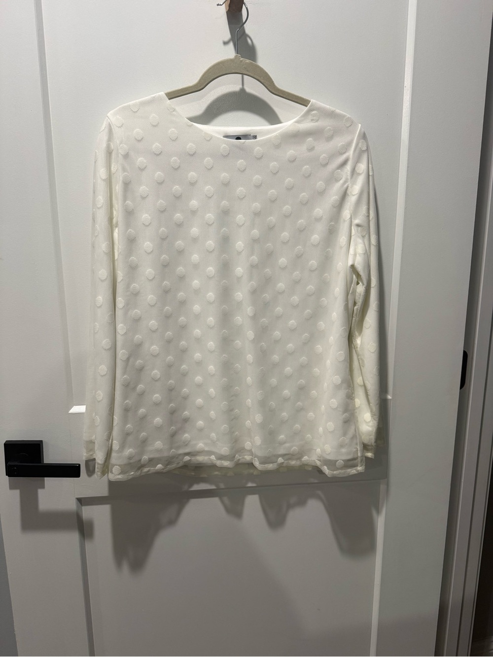 Women's Dainty Jewells White polka Dot Long-Sleeve Top